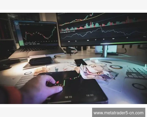 解决MT5软件最小化后行情暂停更新问题方案